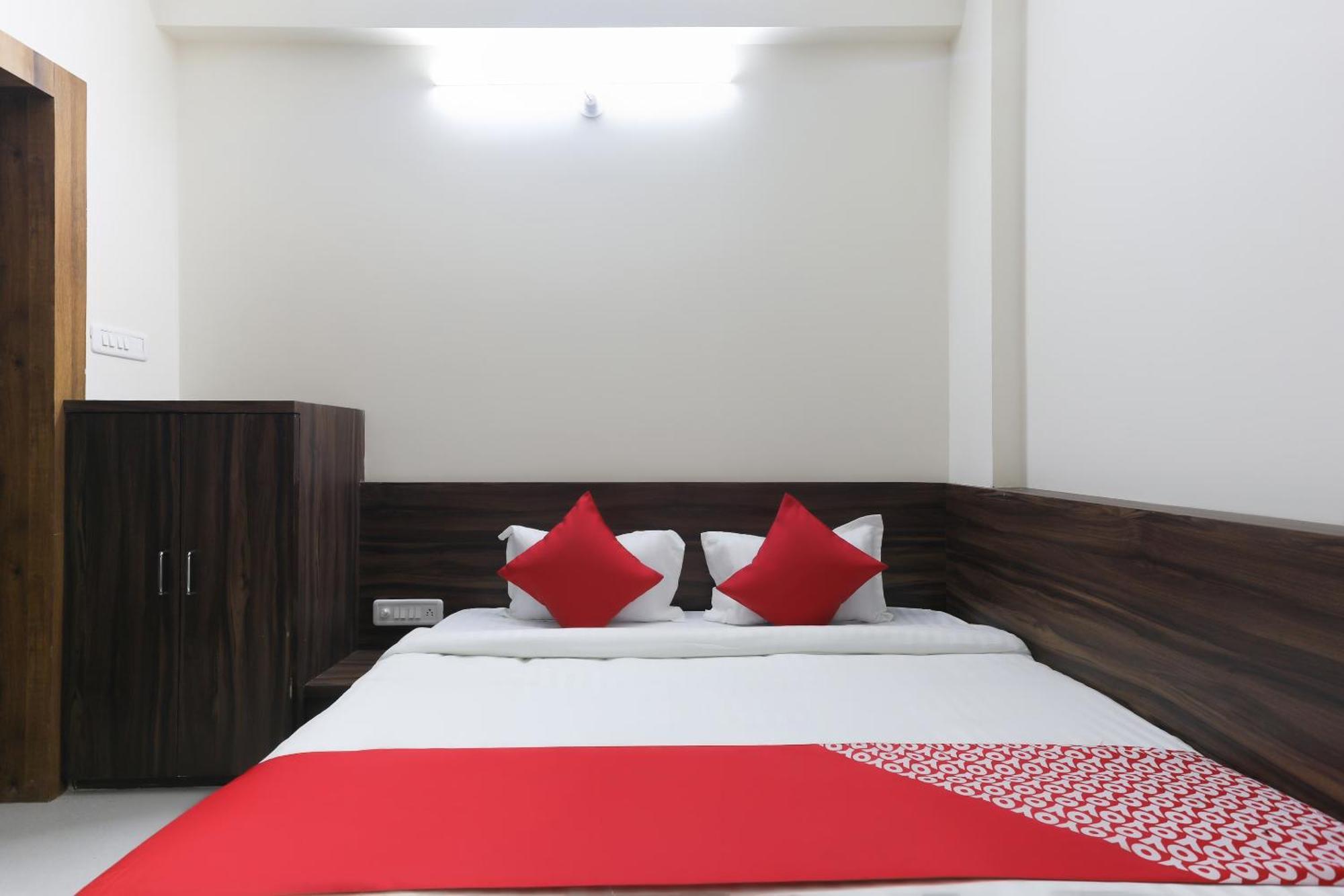 Hotel O La Flora Indaur Kültér fotó