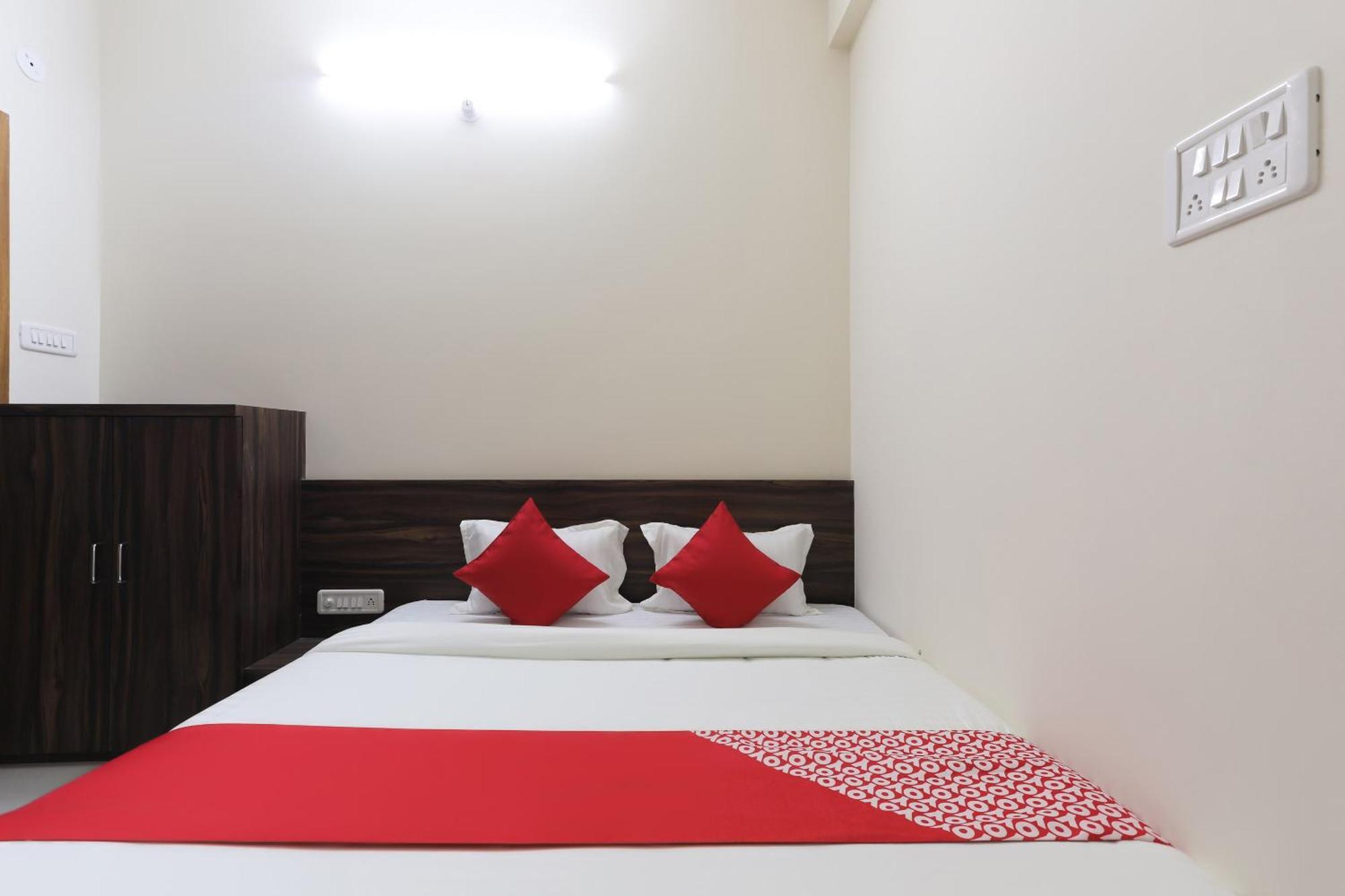 Hotel O La Flora Indaur Kültér fotó